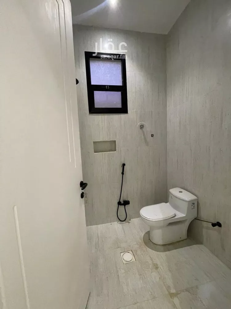 Floor for Sale in Riyadh Dahiat Namar 8