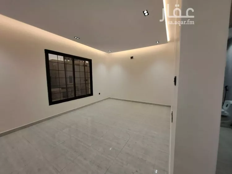 دور للبيع في شارع الامام مسلم, حي بدر, مدينة الرياض, منطقة الرياض صورة 4