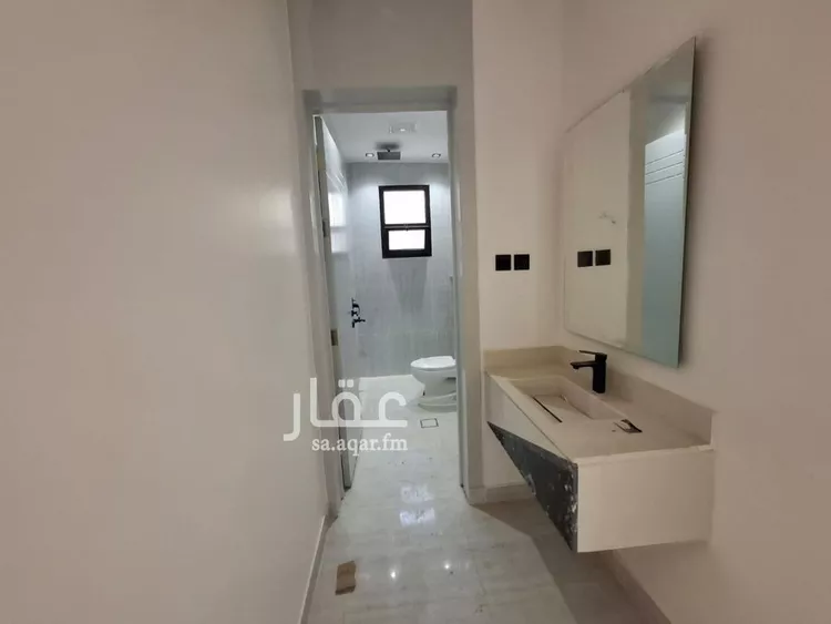 Floor for Sale in Riyadh Badr 14
