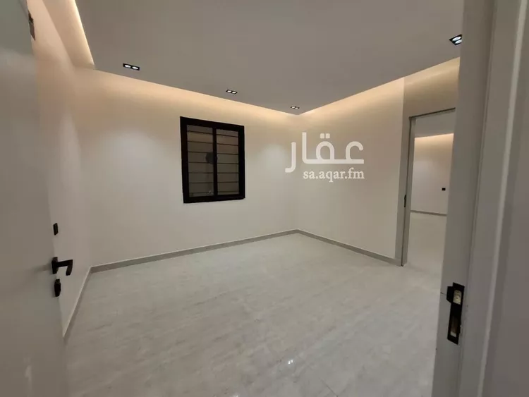 دور للبيع في شارع الامام مسلم, حي بدر, مدينة الرياض, منطقة الرياض صورة 5