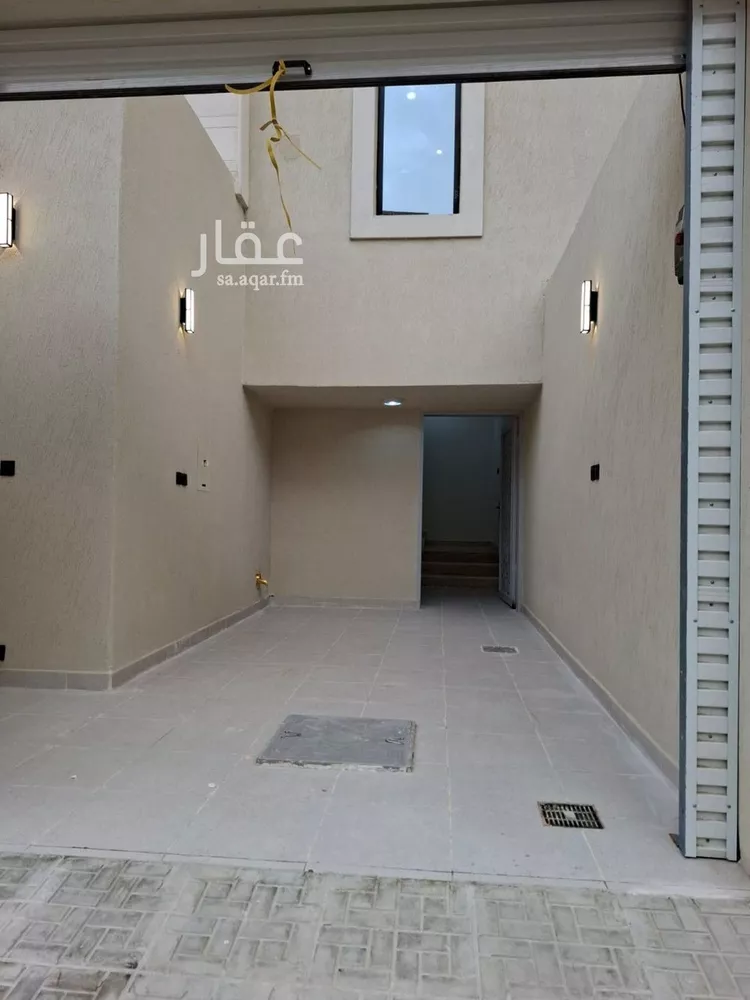 Floor for Sale in Riyadh Badr 12