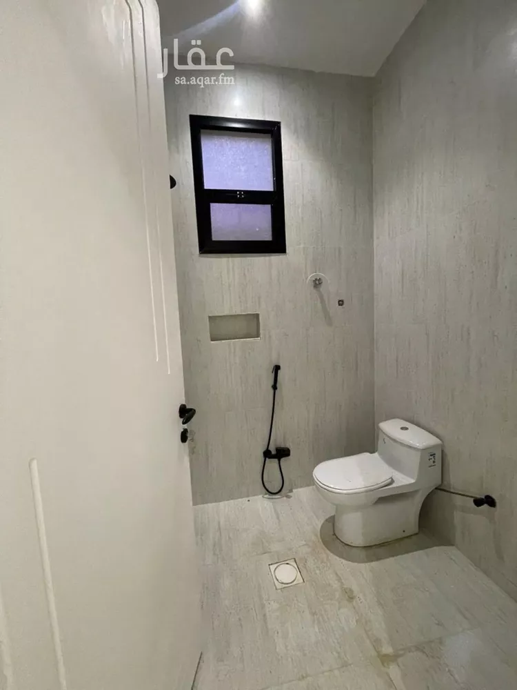 Floor for Sale in Riyadh Dahiat Namar 8