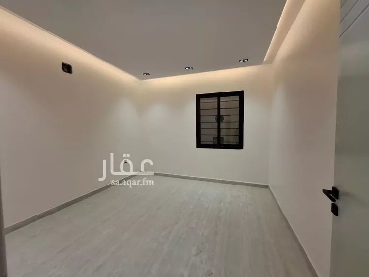 Floor for Sale in Riyadh Badr 15
