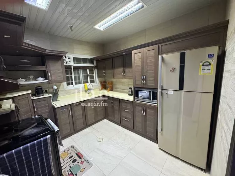 شقة للبيع في شارع الفروسية ، حي ظهرة لبن ، الرياض ، منطقة الرياض صورة 2
