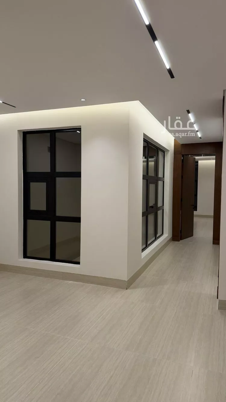 فيلا للبيع في شارع إبراهيم بن محمد الزمزمي, حي المهدية, مدينة الرياض, منطقة الرياض صورة 3