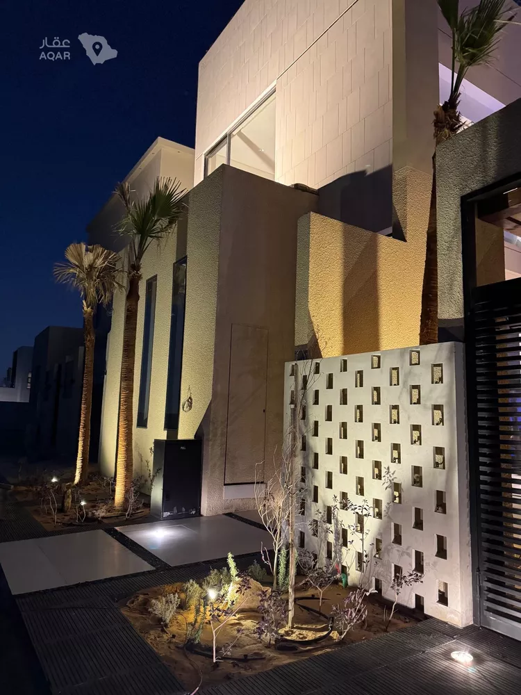 Villa for Sale in Riyadh Al Mahdiyah 8