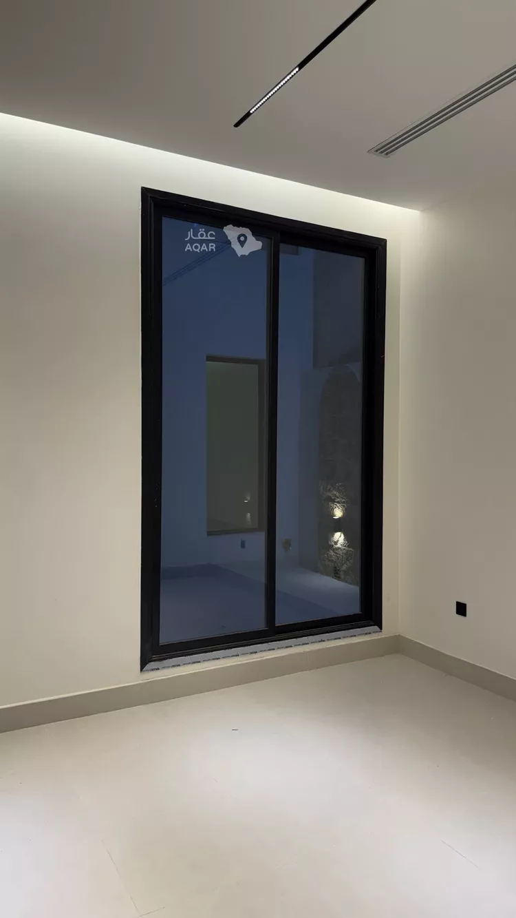 Villa for Sale in Riyadh Al Mahdiyah 14