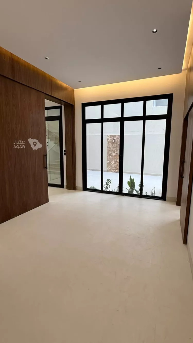 فيلا للبيع في شارع فؤاد سزكين, حي المهدية, مدينة الرياض, منطقة الرياض 6