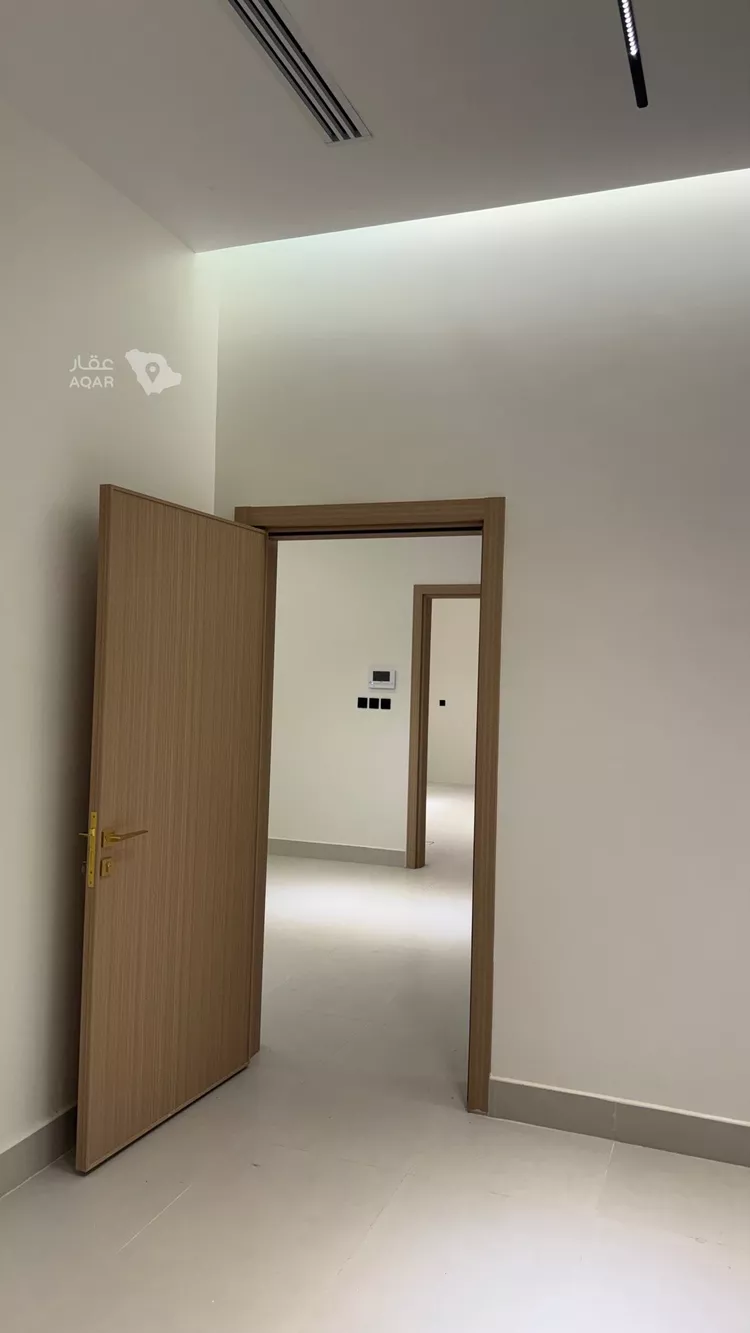 Villa for Sale in Riyadh Al Mahdiyah 9