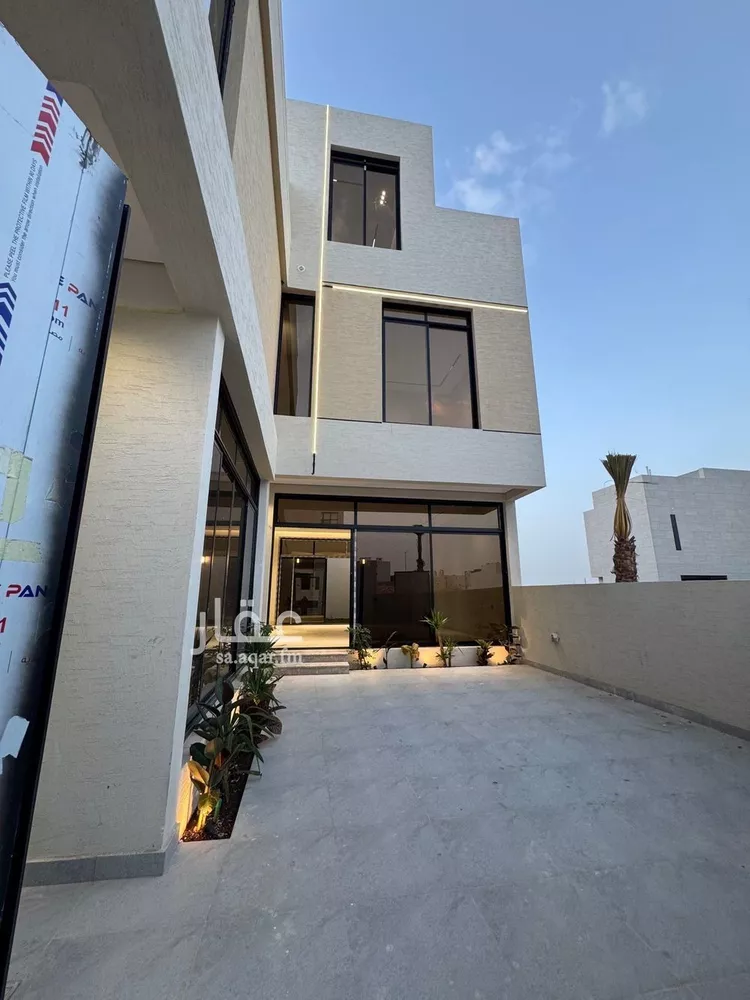 فيلا للبيع في شارع عبدالغني البشتي, حي المهدية, مدينة الرياض, منطقة الرياض صورة 2