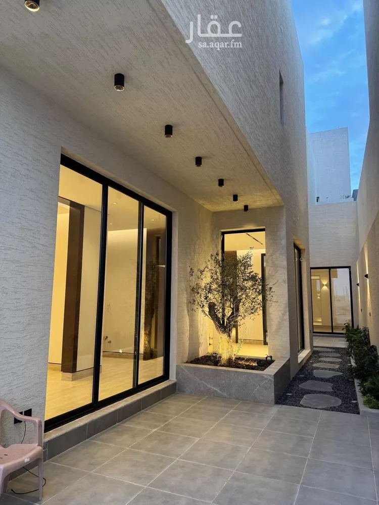 فيلا للبيع في شارع إبراهيم بن محمد الزمزمي, حي المهدية, مدينة الرياض, منطقة الرياض صورة 3