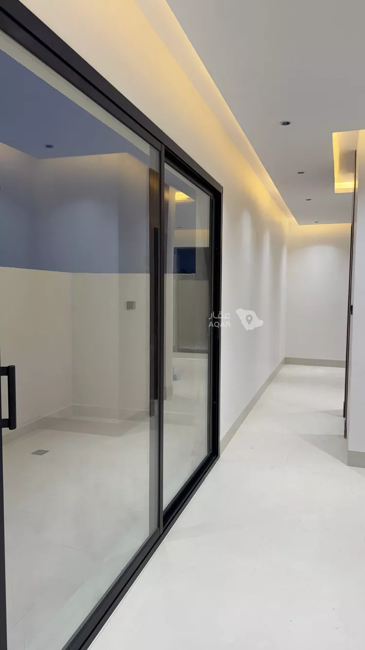 فيلا للبيع في شارع فؤاد سزكين, حي المهدية, مدينة الرياض, منطقة الرياض 13
