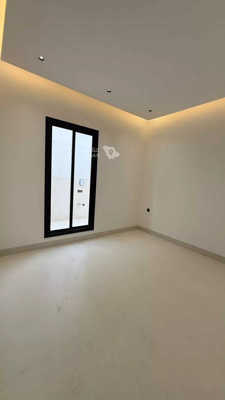 فيلا للبيع في شارع فؤاد سزكين, حي المهدية, مدينة الرياض, منطقة الرياض 8