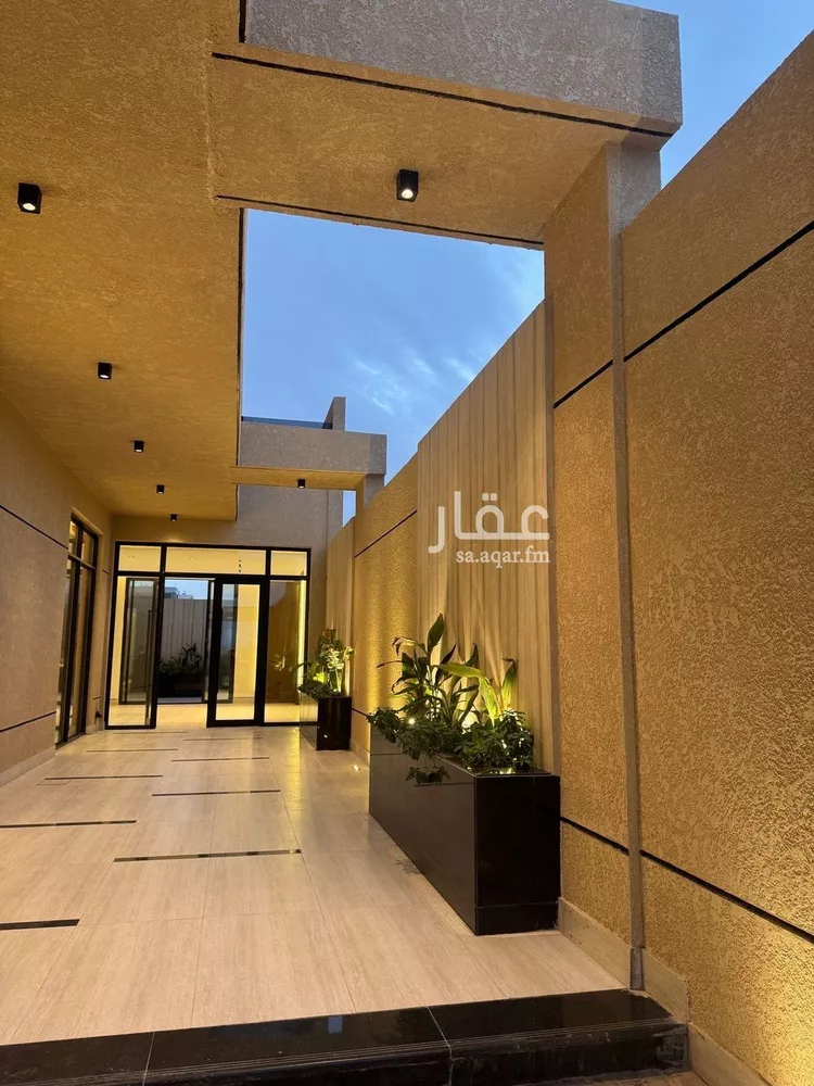 فيلا للبيع في شارع قطب الدين بن السلطان, حي المهدية, مدينة الرياض, منطقة الرياض