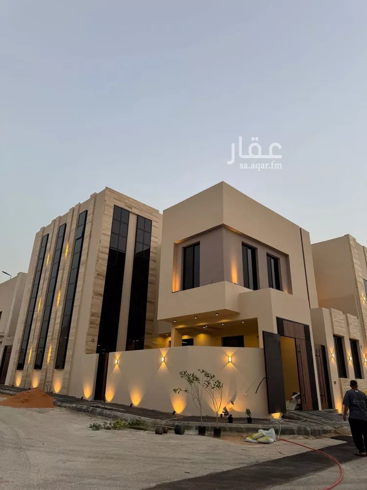 فيلا للبيع في شارع إبراهيم بن محمد الزمزمي, حي المهدية, مدينة الرياض, منطقة الرياض 1 صورة