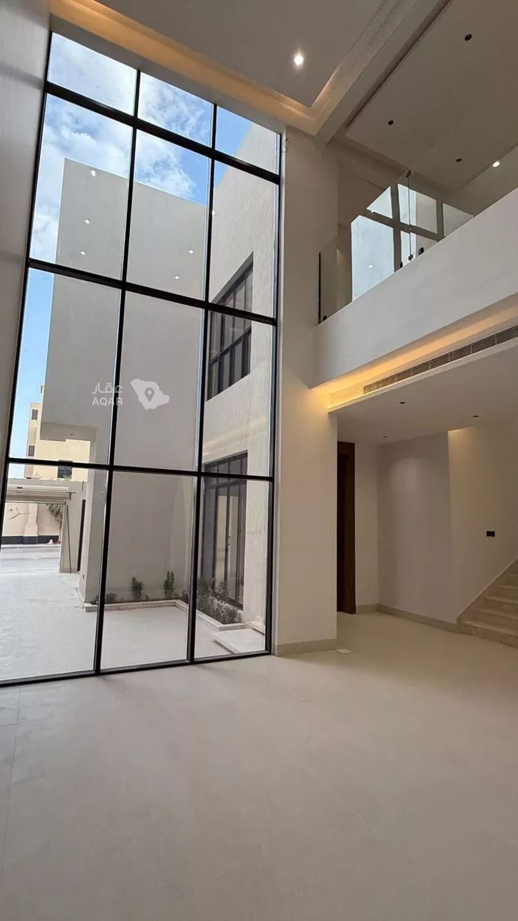فيلا للبيع في شارع فؤاد سزكين, حي المهدية, مدينة الرياض, منطقة الرياض صورة 2