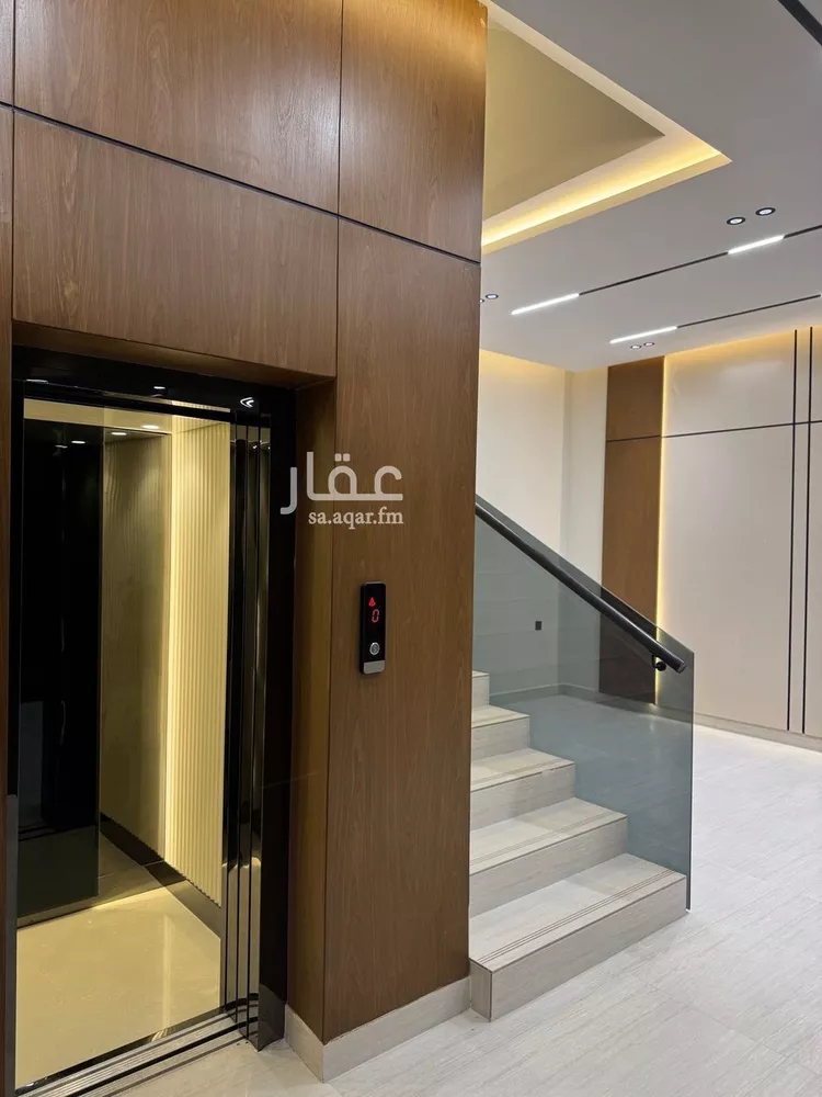 فيلا للبيع في شارع قطب الدين بن السلطان, حي المهدية, مدينة الرياض, منطقة الرياض صورة 5