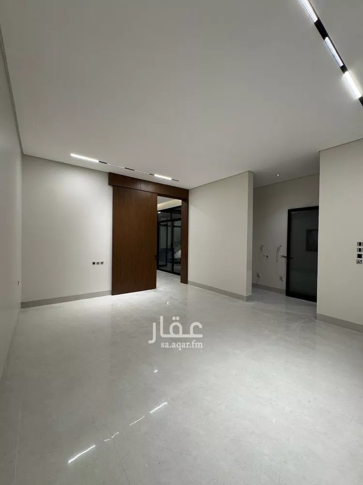 فيلا للبيع في شارع ابن اللبودي, حي المهدية, مدينة الرياض, منطقة الرياض صورة 2