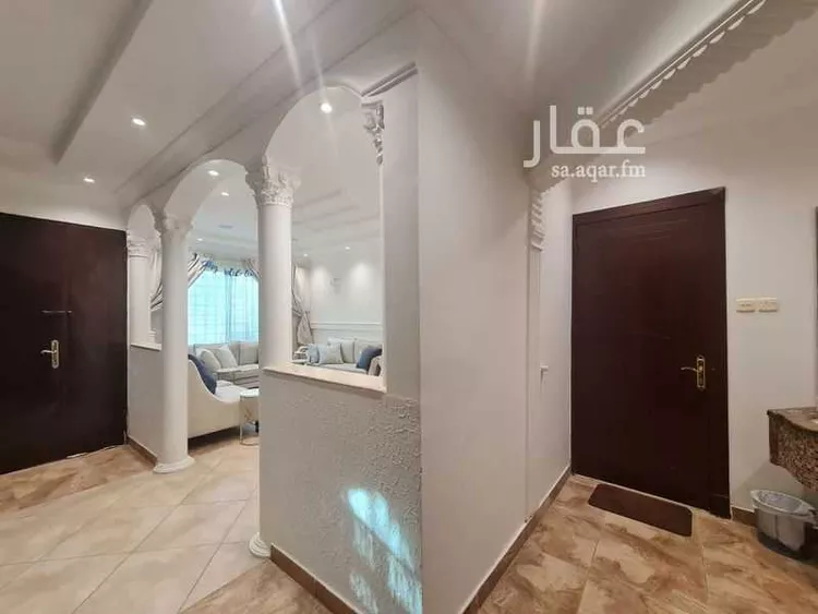 فيلا للبيع في شارع أبي القاسم بن الطوسي, حي الحمراء, مدينة الرياض, منطقة الرياض صورة 3