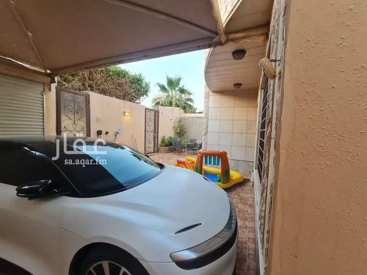 فيلا للبيع في شارع أبي القاسم بن الطوسي, حي الحمراء, مدينة الرياض, منطقة الرياض صورة 2