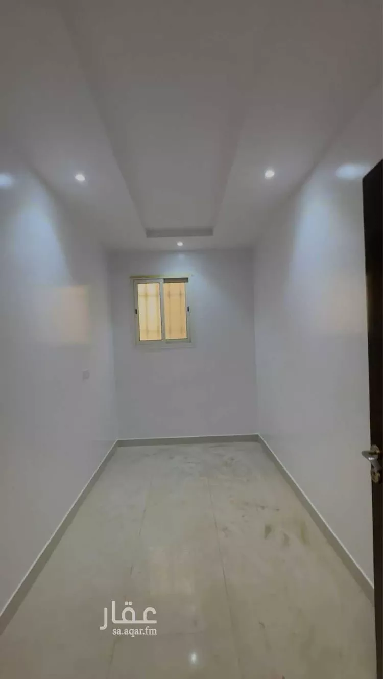 دور للبيع في شارع خيبر, حي بدر, مدينة الرياض, منطقة الرياض صورة 4