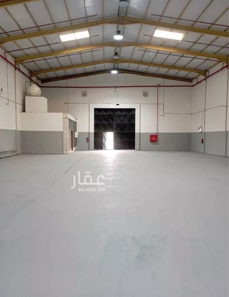 مستودع للإيجار في شارع أحمد الخلال, حي السلي, مدينة الرياض, منطقة الرياض