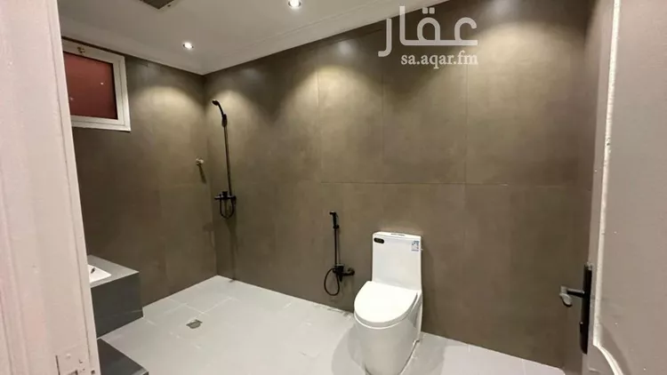 فيلا للبيع في شارع الزمرد, حي الياسمين, مدينة الرياض, منطقة الرياض صورة 3