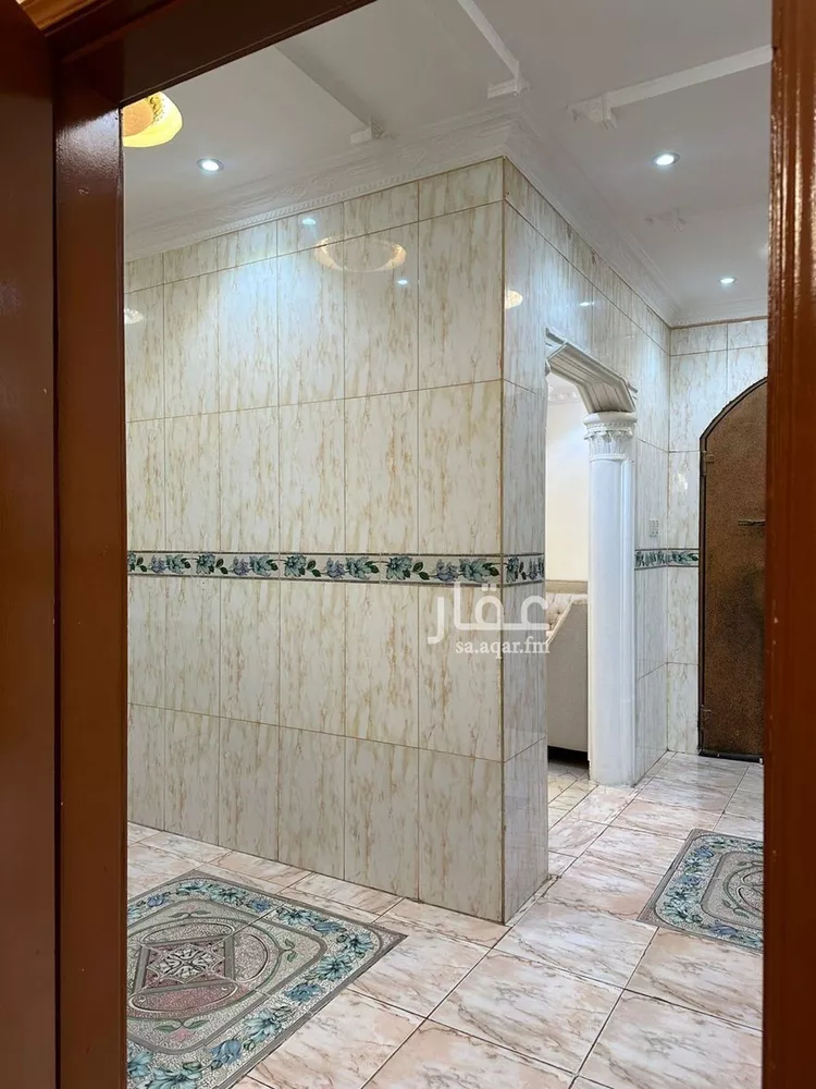 فيلا للبيع في شارع البيضاء بنت عبدالمطلب, حي اليرموك, مدينة الرياض, منطقة الرياض صورة 4