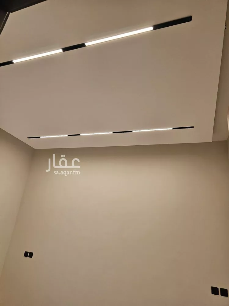 فيلا للبيع في شارع أحمد بن علي الباغاني, حي العارض, مدينة الرياض, منطقة الرياض صورة 5