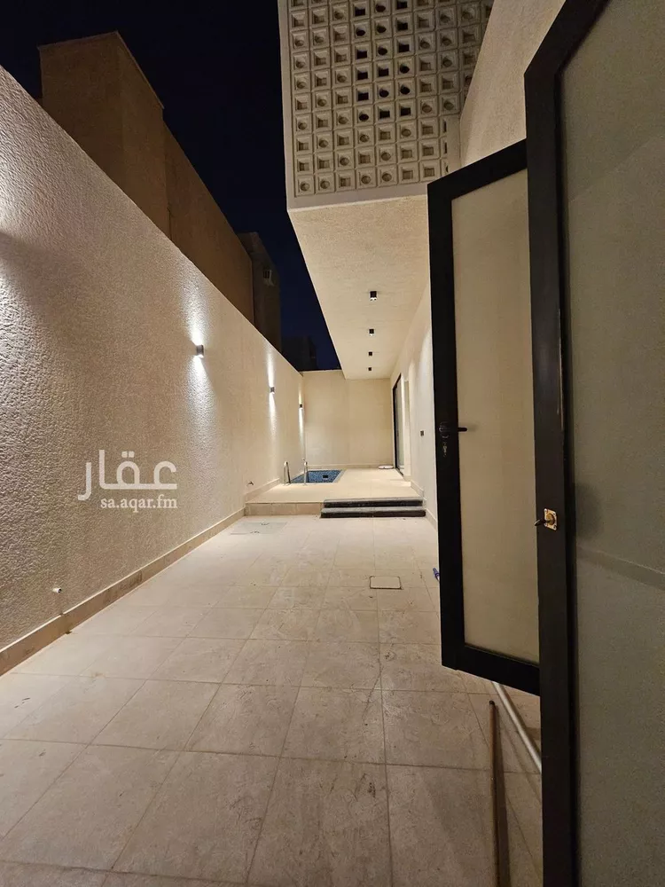 دور للبيع في شارع ابن خير الأشبيلي, حي السليمانية, مدينة الرياض, منطقة الرياض صورة 3