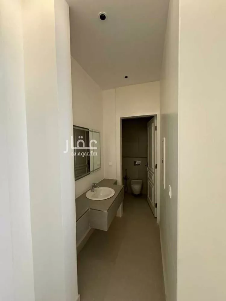 شقة للإيجار في شارع أحمد بن ثعلب, حي عرقة, مدينة الرياض, منطقة الرياض