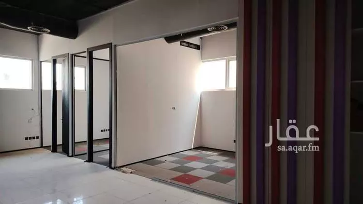 مكتب تجاري للإيجار في شارع انس بن مالك, حي الملقا, مدينة الرياض, منطقة الرياض 8