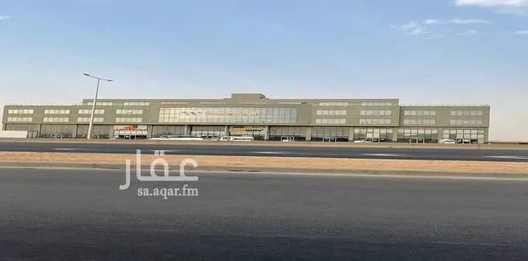 مكتب تجاري للإيجار في شارع الملك فهد, حي العارض, مدينة الرياض, منطقة الرياض صورة 3