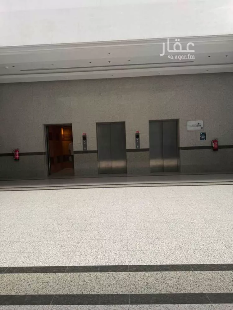 مكتب تجاري للإيجار في شارع طريق مكة المكرمة, حي السليمانية, مدينة الرياض, منطقة الرياض صورة 4