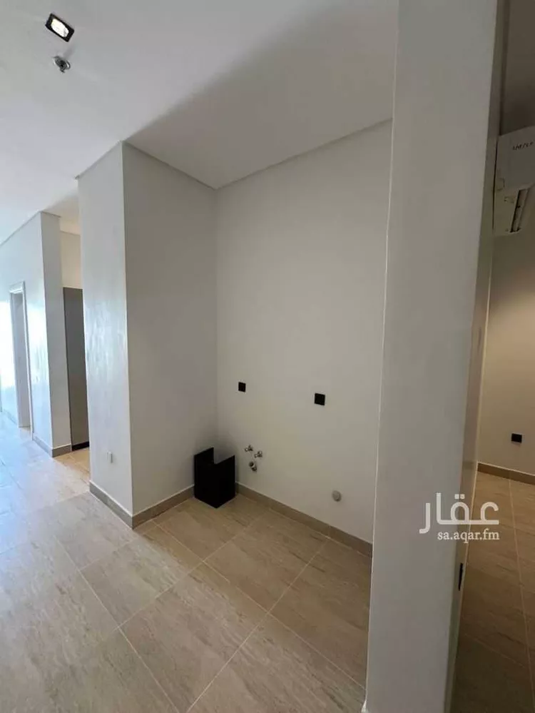 شقة للبيع في شارع سفيان بن النضر, حي الحمراء, مدينة الخبر, المنطقة الشرقية 6