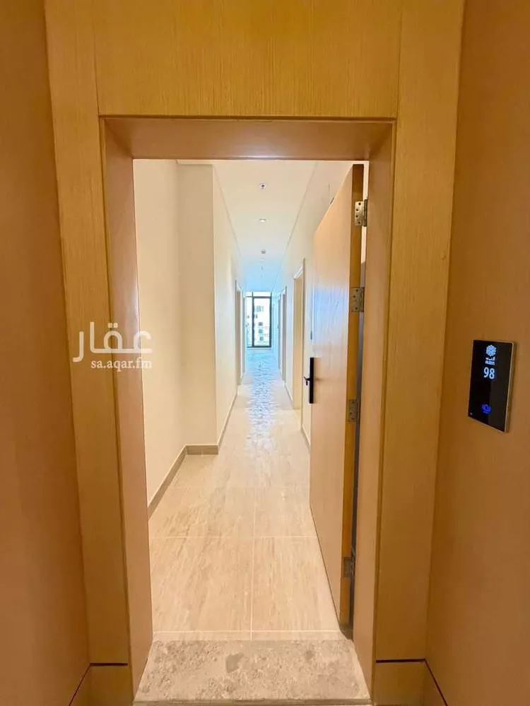 شقة للإيجار في شارع سفيان بن النضر, حي الحمراء, مدينة الخبر, المنطقة الشرقية 9