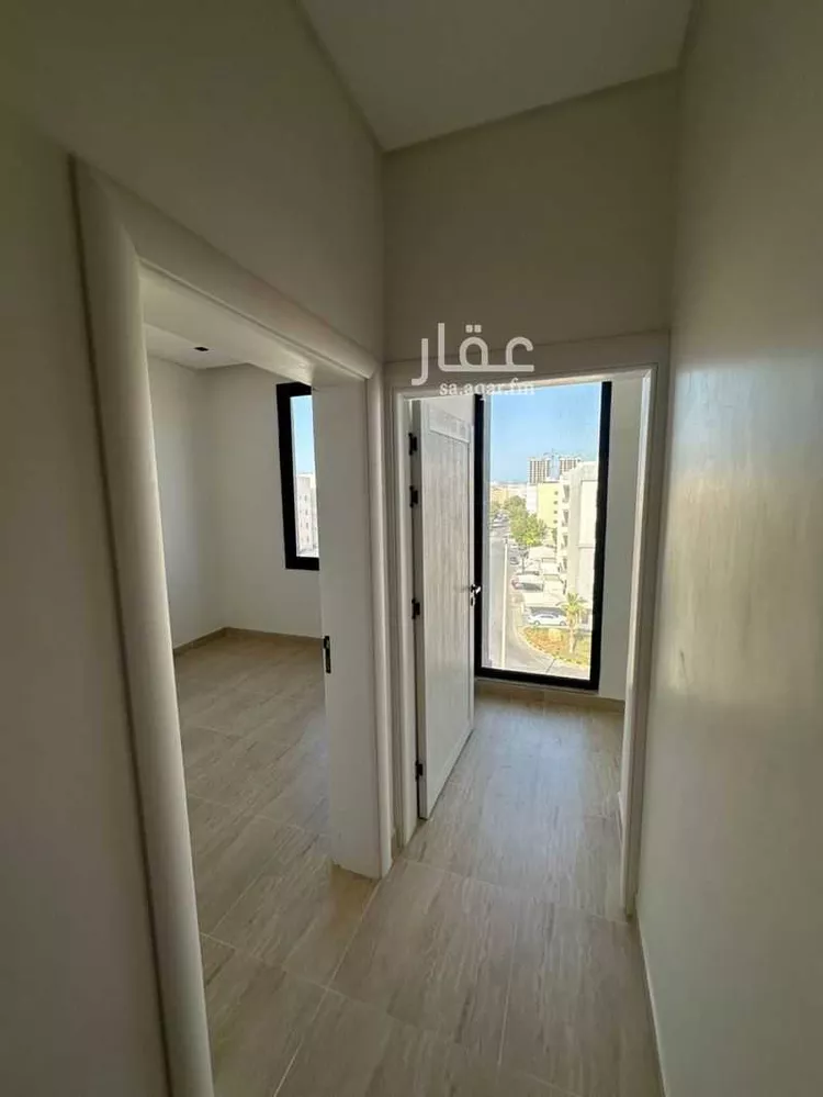 شقة للبيع في شارع سفيان بن النضر, حي الحمراء, مدينة الخبر, المنطقة الشرقية 8