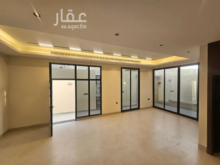 فيلا للبيع في شارع جمال الدين بن ظهيرة, حي العارض, مدينة الرياض, منطقة الرياض صورة 4