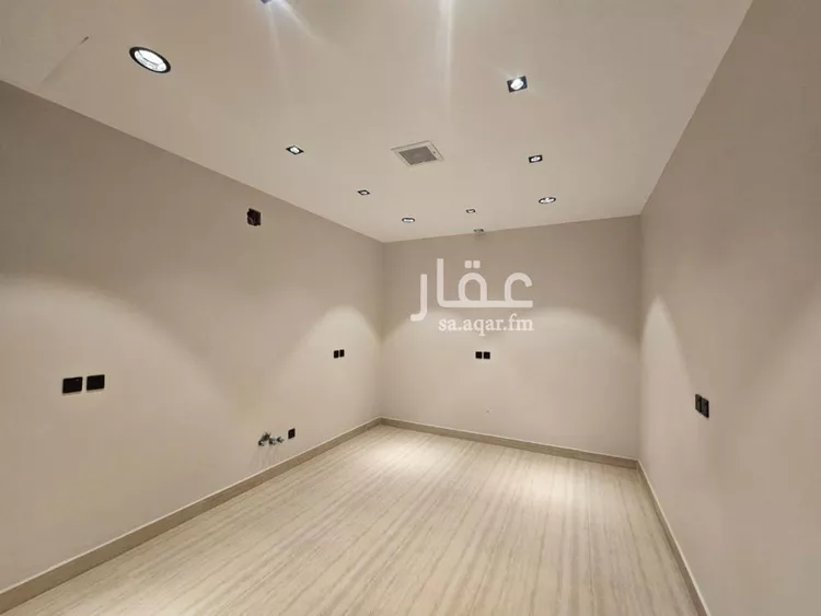 فيلا للبيع في شارع الخصاف, حي العارض, مدينة الرياض, منطقة الرياض صورة 2