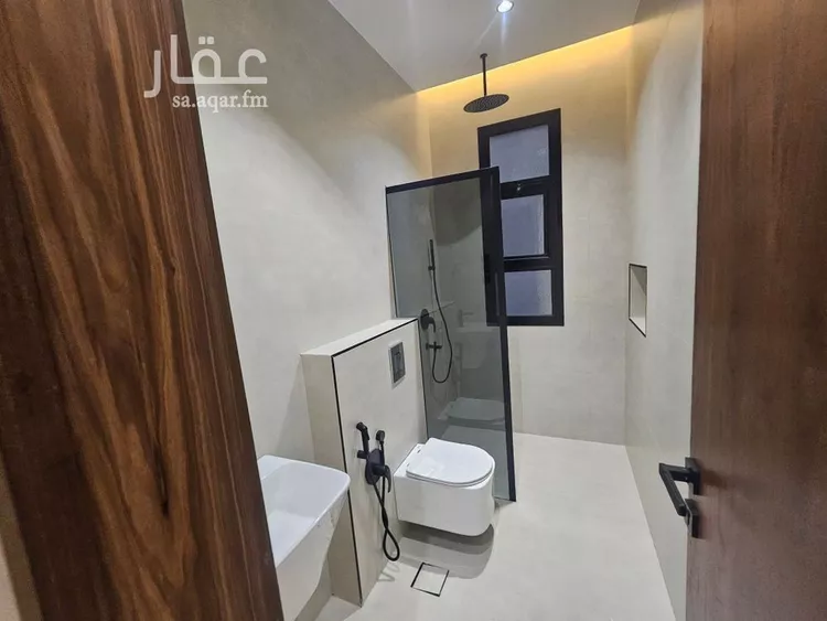 دور للبيع في شارع عبدالحي كمال, حي العارض, مدينة الرياض, منطقة الرياض صورة 5