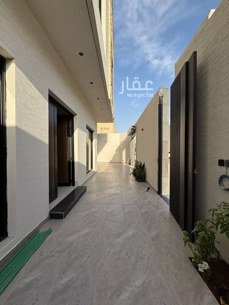 فيلا للبيع في شارع عبدالله مرداد, حي العارض, مدينة الرياض, منطقة الرياض صورة 4