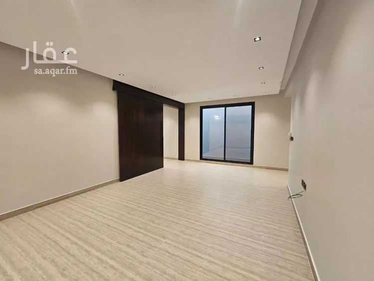 دور للبيع في شارع سعد بن غرير, حي العارض, مدينة الرياض, منطقة الرياض صورة 3