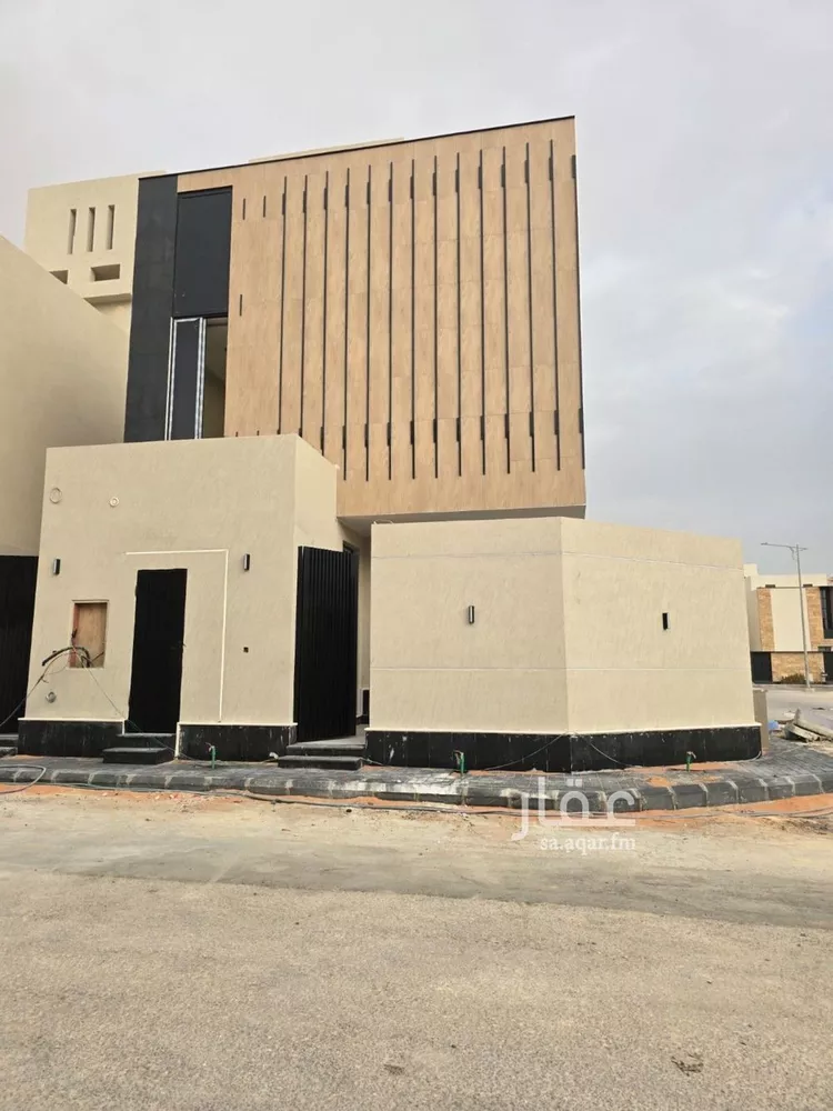 فيلا للبيع في شارع مؤرج بن منيع, حي العارض, مدينة الرياض, منطقة الرياض صورة 2