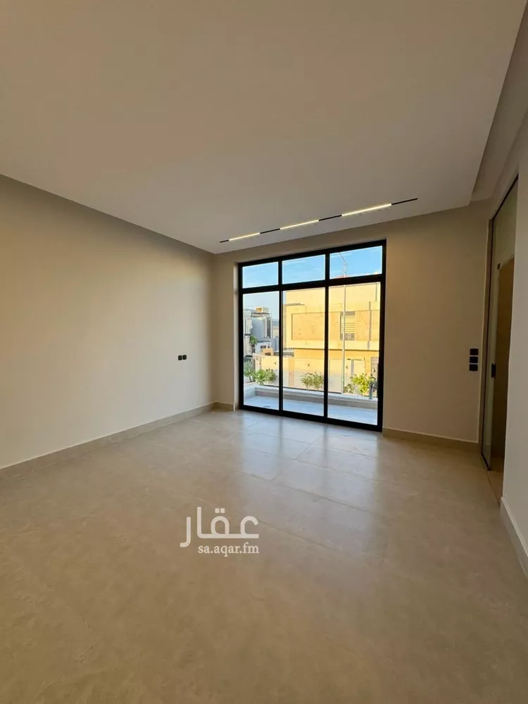 فيلا للبيع في شارع الصفار, حي العارض, مدينة الرياض, منطقة الرياض 7