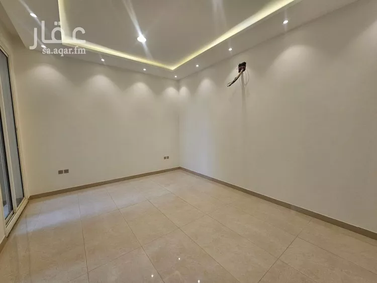 فيلا للبيع في شارع محمد بن سلامة إبراهيم, حي العارض, مدينة الرياض, منطقة الرياض 17