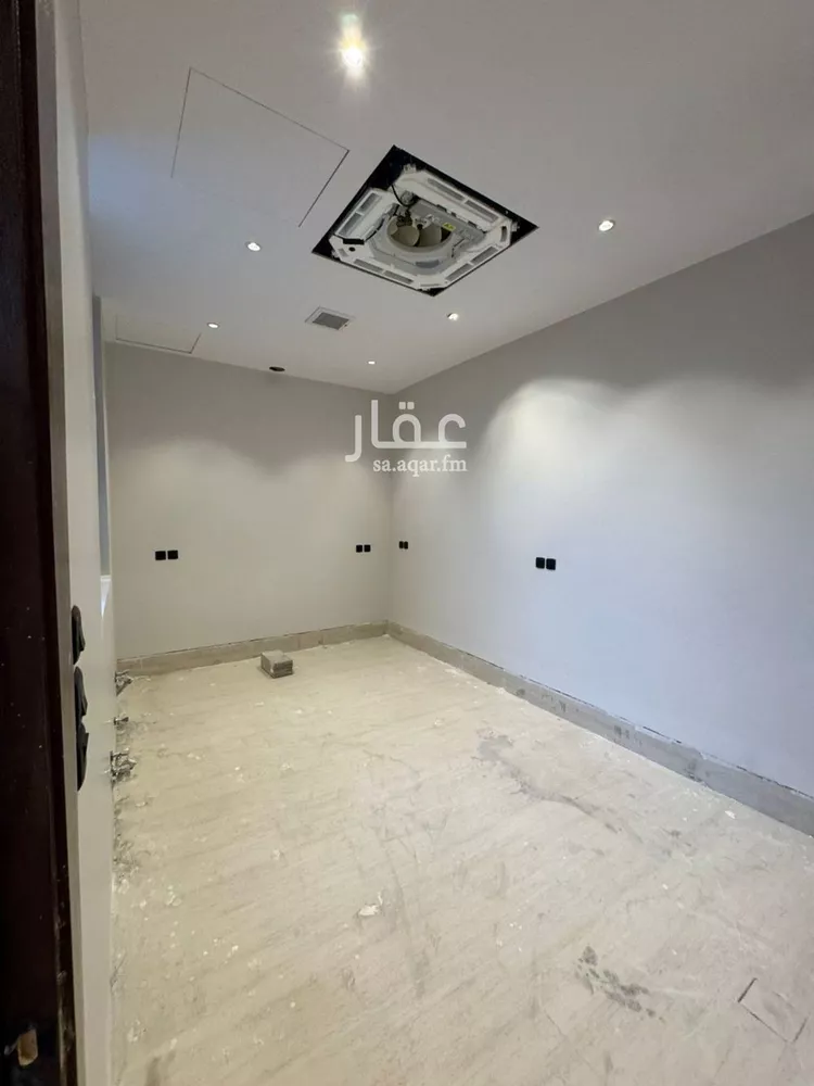 فيلا للبيع في شارع محمد صالح قزاز, حي العارض, مدينة الرياض, منطقة الرياض صورة 4