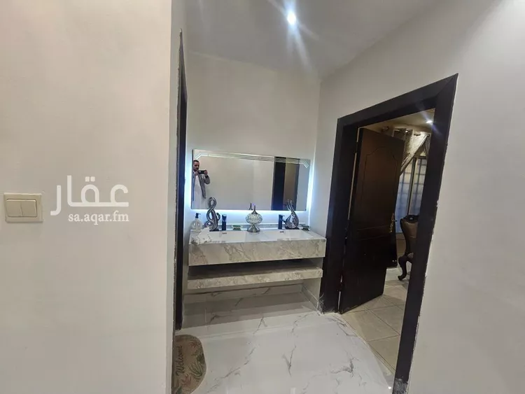 فيلا للبيع في شارع الدفينه, حي الياسمين, مدينة الرياض, منطقة الرياض صورة 5