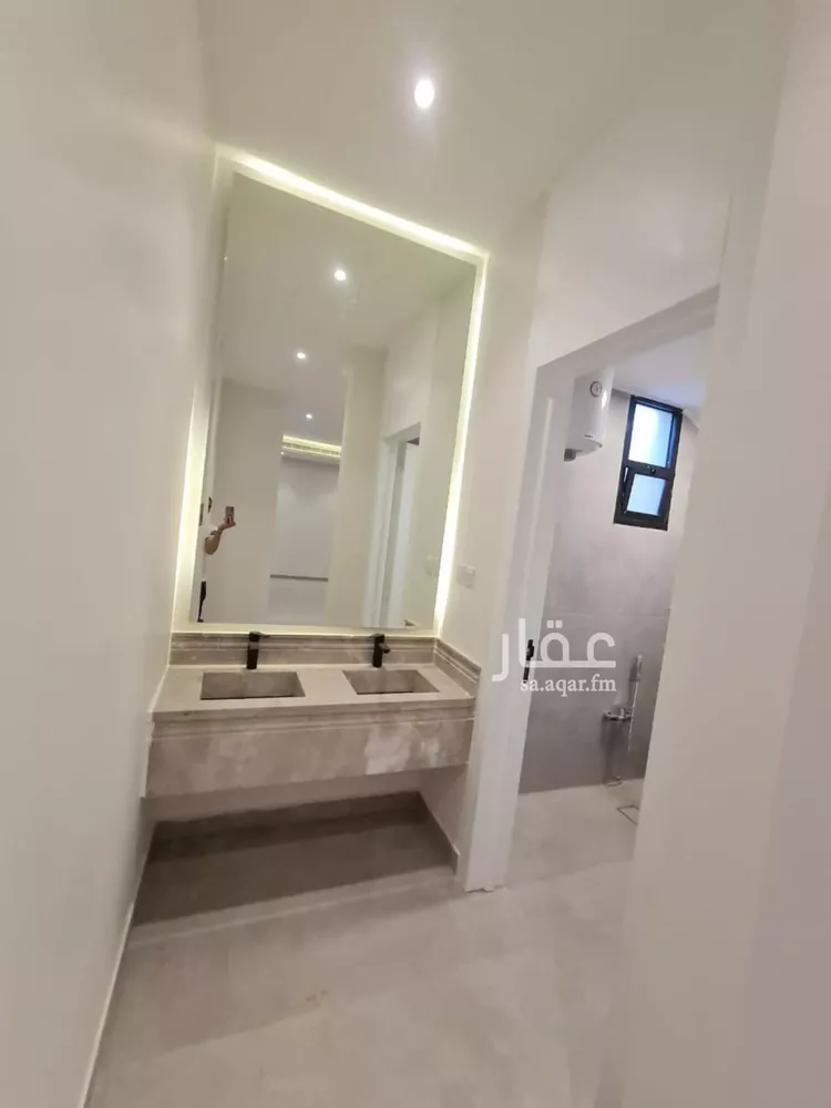 فيلا للبيع في شارع خالد بن زهير الهذلي, حي العارض, مدينة الرياض, منطقة الرياض 6