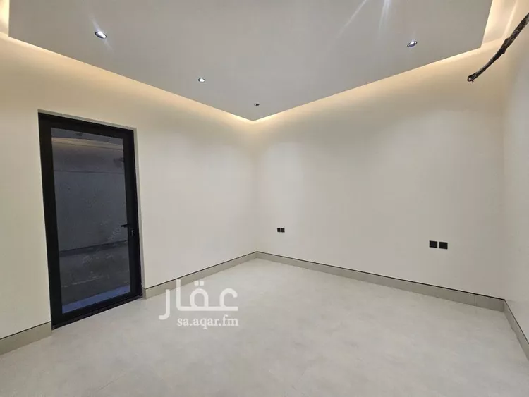 دور للبيع في شارع عبدالحي كمال, حي العارض, مدينة الرياض, منطقة الرياض صورة 4