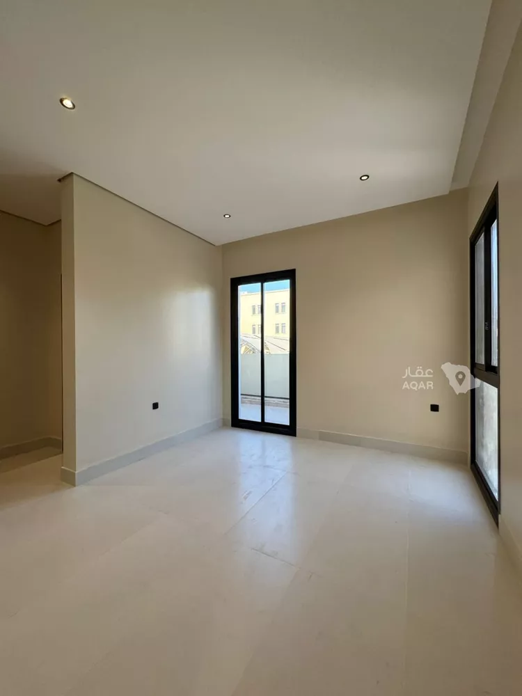 فيلا للبيع في شارع يزيد بن سلمة, حي العارض, مدينة الرياض, منطقة الرياض 11